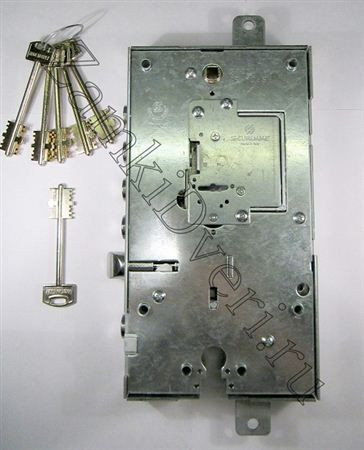 Замок врезной двухсистемный Securemme (Секурема) 2530/28 FL (с нуклео,2-систем, нижн.защелка) левый